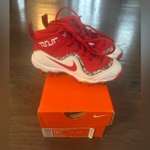 Nike Force Trout 4 Keystone BG baseball cleats in University Red
